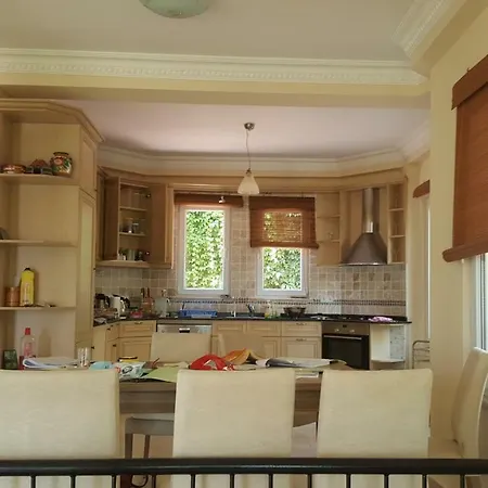 Apartment Gold City And