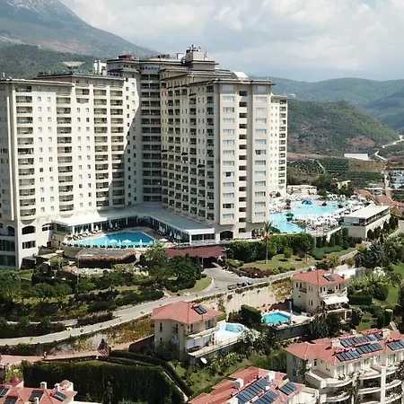 Gold City And Apartment Kargıcak