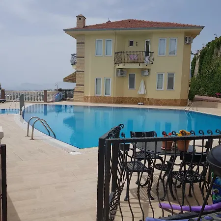 Gold City And Apartment Kargıcak